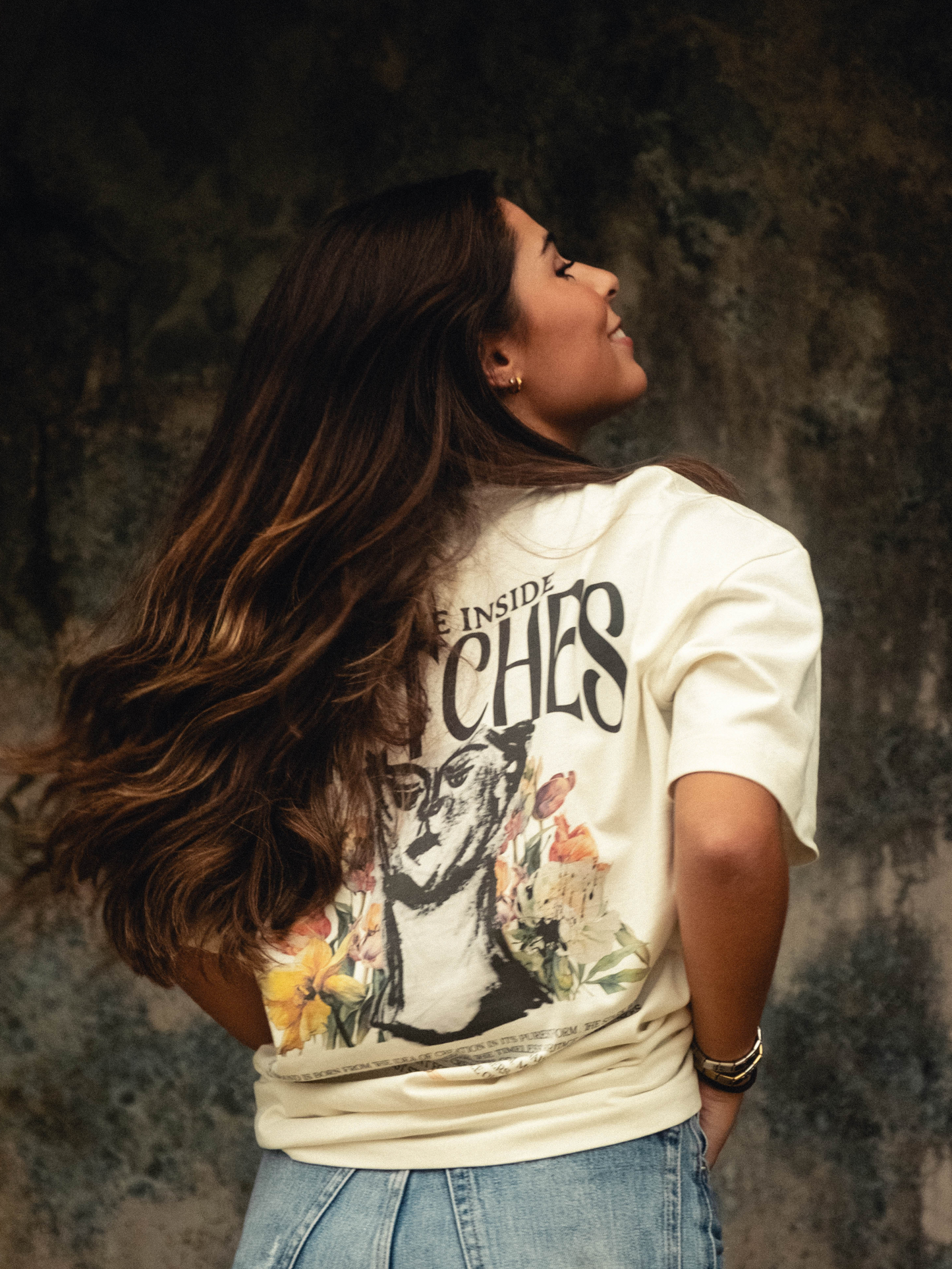 OVERSIZE SKETCHES TEE IVORY