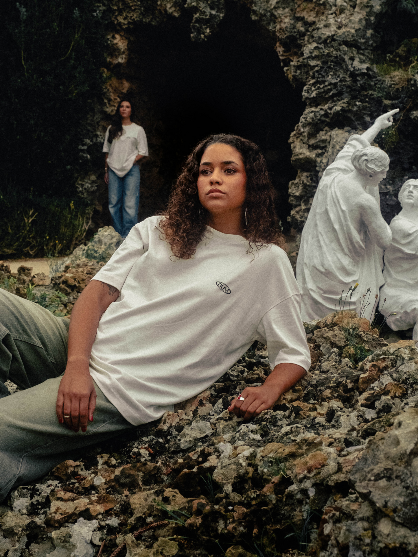 OVERSIZE SKETCHES TEE IVORY